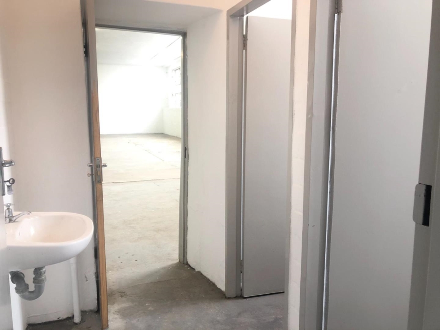 To Let Commercial Property for Rent in Ndabeni Western Cape